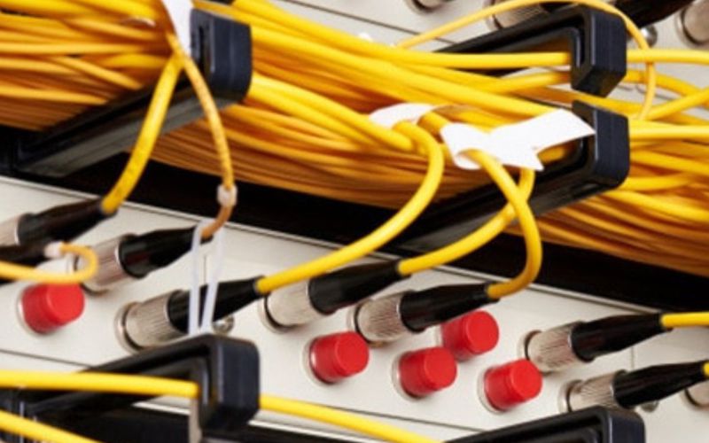 Data & Voice Networking